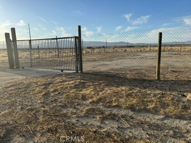 0 Sue Avenue, Rosamond, CA 93560