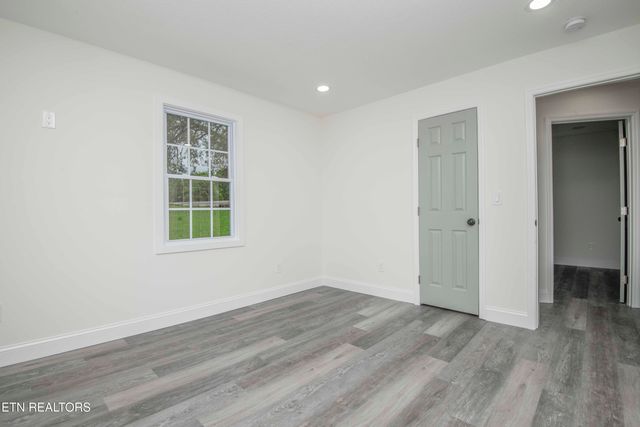 1004 Cannon Ave, Sweetwater, TN 37874