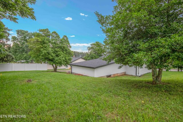 1004 Cannon Ave, Sweetwater, TN 37874