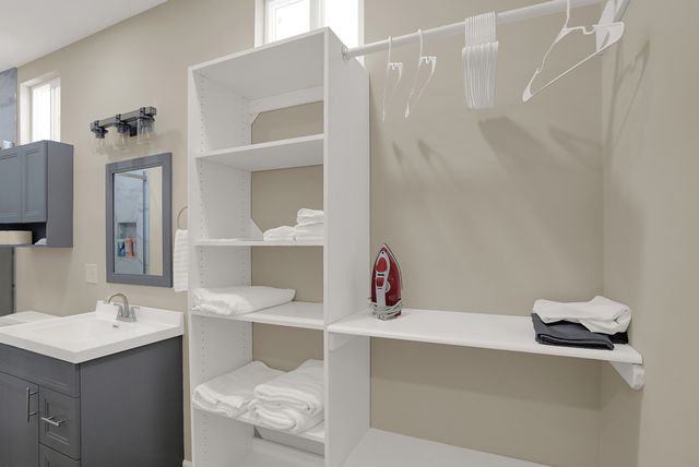 406 S Dearborn Street, Indianapolis, IN 46201