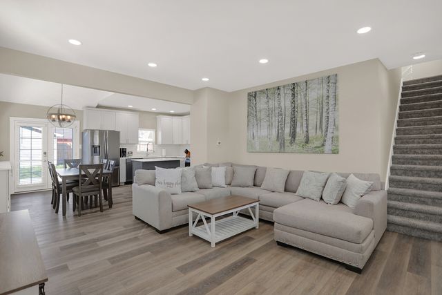 406 S Dearborn Street, Indianapolis, IN 46201