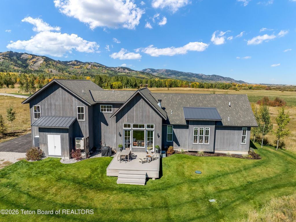 3415 TURNING LEAF Lane, Victor, ID 83455 photo 13
