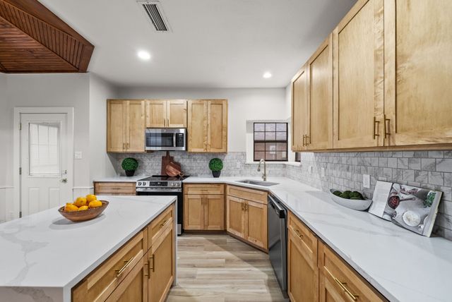 2805 Big Oaks Drive, Garland, TX 75044