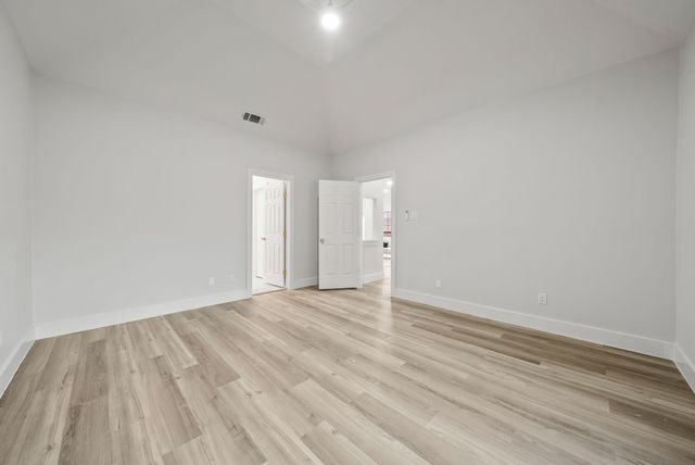 2805 Big Oaks Drive, Garland, TX 75044