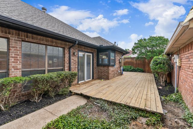 2805 Big Oaks Drive, Garland, TX 75044