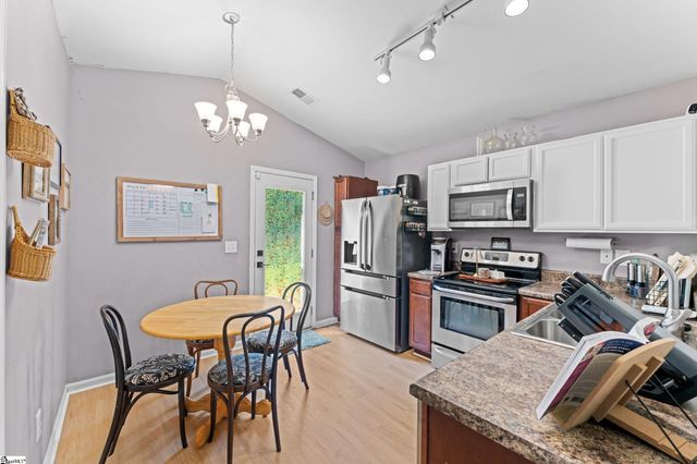 214 Old Timber Road, Woodruff, SC 29388