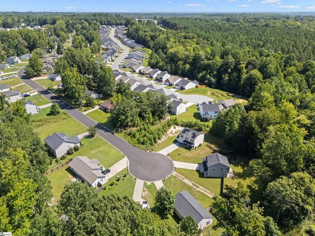 214 Old Timber Road, Woodruff, SC 29388