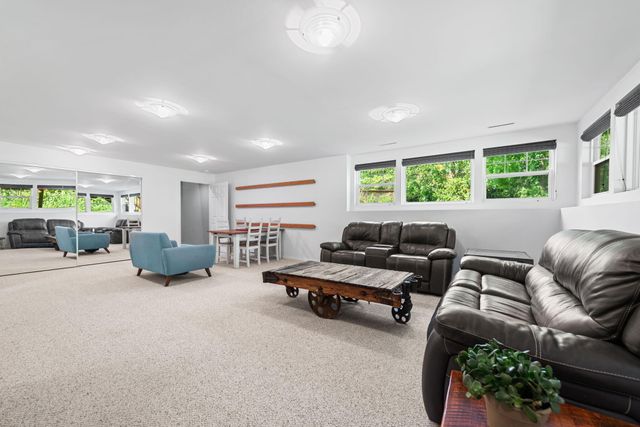 5602 Coryana Drive, Valparaiso, IN 46383
