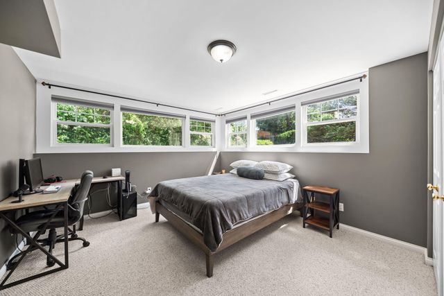 5602 Coryana Drive, Valparaiso, IN 46383