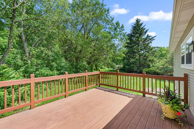 5602 Coryana Drive, Valparaiso, IN 46383