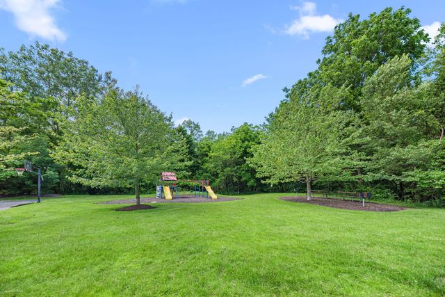 5602 Coryana Drive, Valparaiso, IN 46383