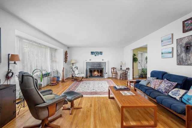 10 Evergreen Way, Sleepy Hollow, NY 10591