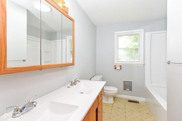 727 Hattie Drive, Anderson, IN 46013