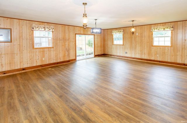 8644 Vann Road, Newburgh, IN 47630