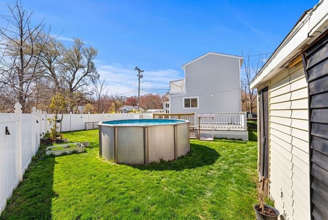271 Broadway, Haverhill, MA 01832