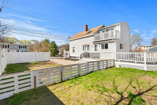 271 Broadway, Haverhill, MA 01832