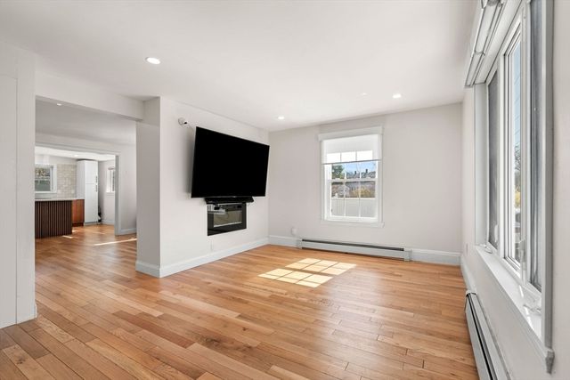 271 Broadway, Haverhill, MA 01832