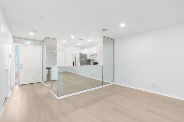 7107 Woodmont Way, Tamarac, FL 33321