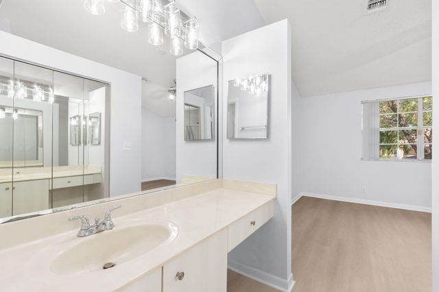 7107 Woodmont Way, Tamarac, FL 33321