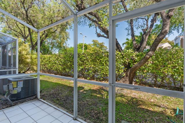 7107 Woodmont Way, Tamarac, FL 33321