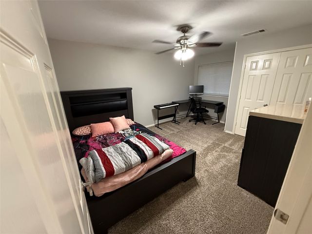 901 Tennison Drive, Euless, TX 76039