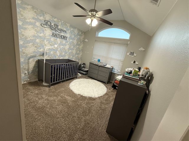 901 Tennison Drive, Euless, TX 76039
