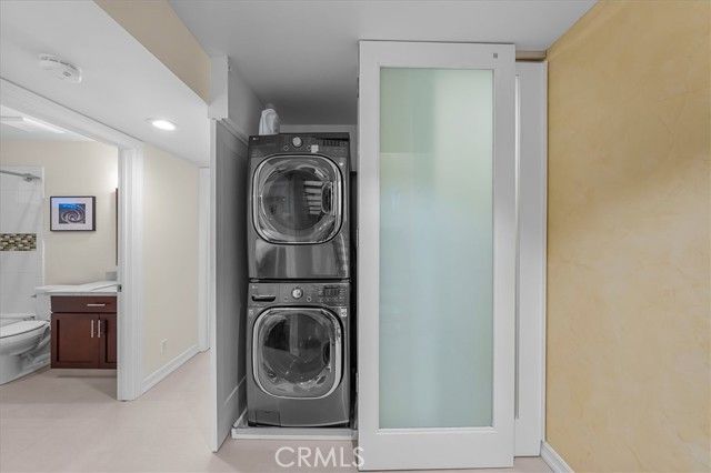 760 Manhattan Beach Blvd B, Manhattan Beach, CA 90266