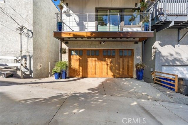 760 Manhattan Beach Blvd B, Manhattan Beach, CA 90266