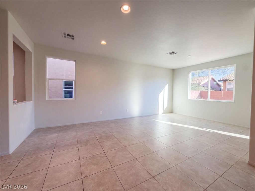 10713 Dobbs Avenue, Las Vegas, NV 89166 — photo 3