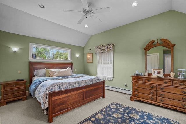 25 High St, Norwood, MA 02062