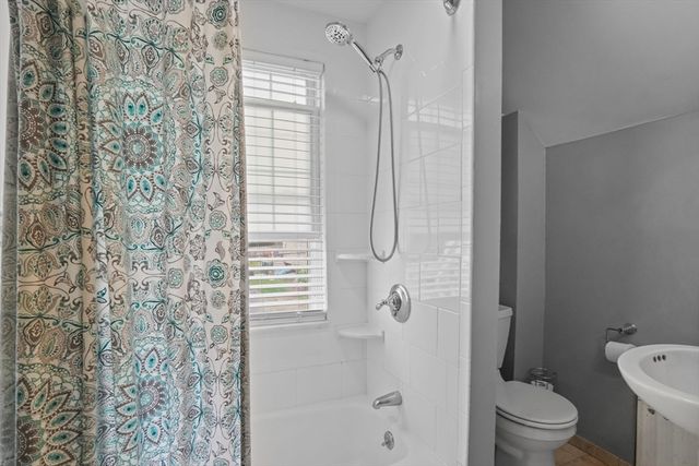 25 High St, Norwood, MA 02062