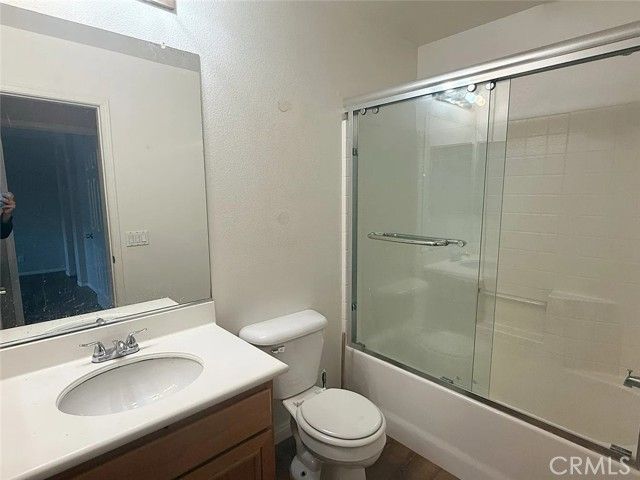 1106 Terra Bella, Irvine, CA 92602