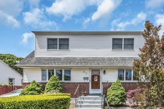 22 Beach Avenue, Copiague, NY 11726