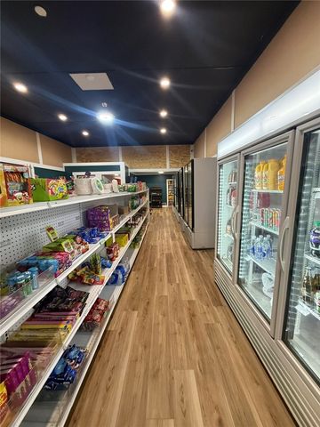 912 7th St, New Kensington, PA 15068