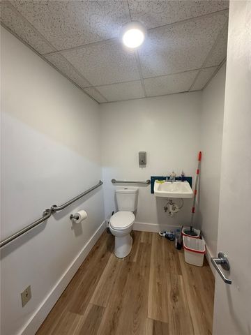 912 7th St, New Kensington, PA 15068