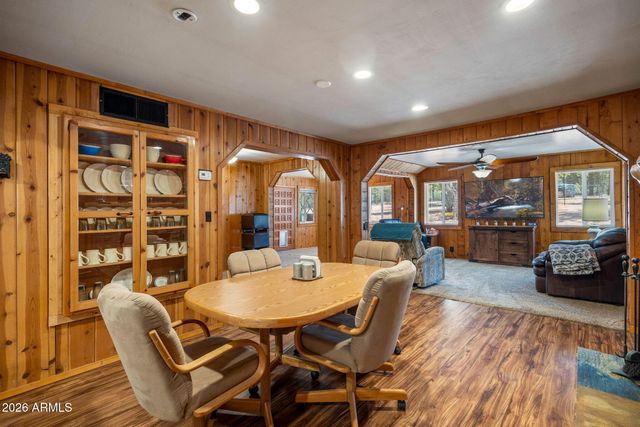 3384 Turkey Run, Overgaard, AZ 85933