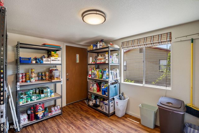 3384 Turkey Run, Overgaard, AZ 85933