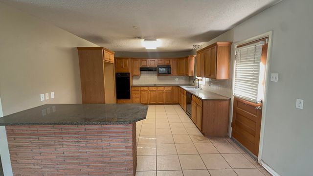 3418 48th Street, Lubbock, TX 79413
