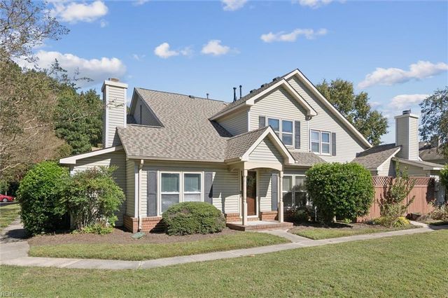 206 Burman Wood DR, Hampton, VA 23666