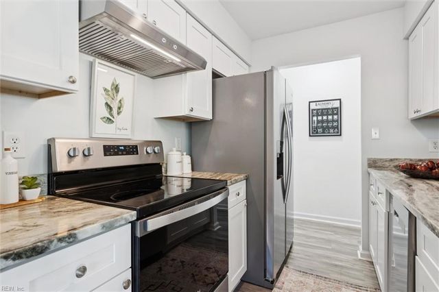 206 Burman Wood DR, Hampton, VA 23666