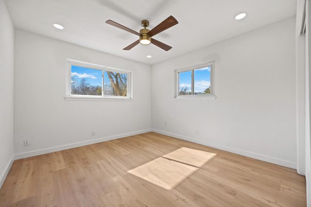 2602 Loyola LN, Austin, TX 78723