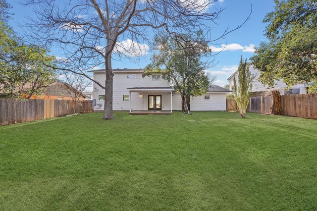 2602 Loyola LN, Austin, TX 78723