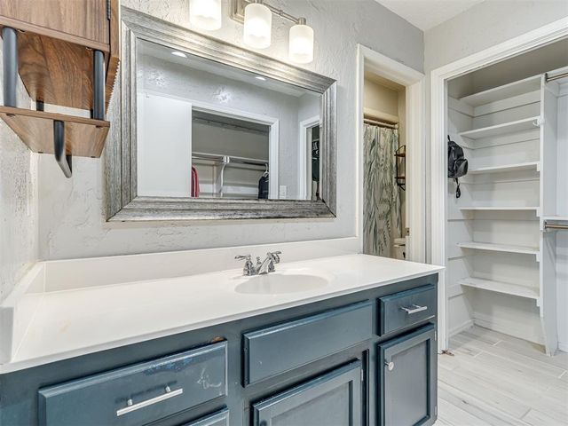 3216 Greenwood Drive, Norman, OK 73072