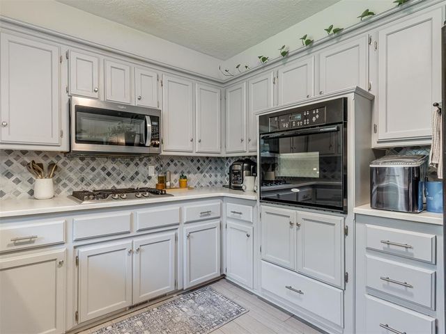 3216 Greenwood Drive, Norman, OK 73072