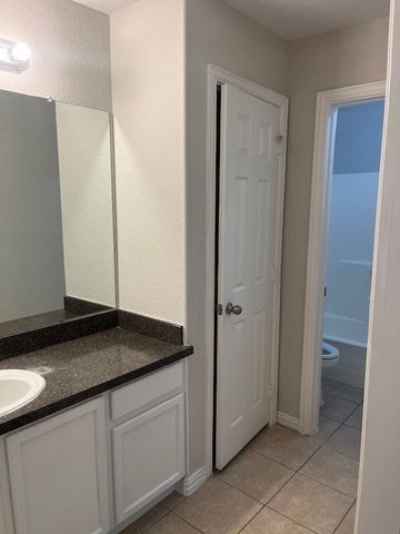 811 Edd Road, Dallas, TX 75253