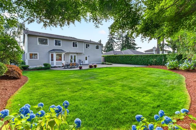 2815 199th Avenue Ct East, Lake Tapps, WA 98391