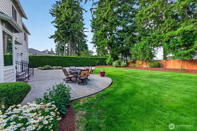 2815 199th Avenue Ct East, Lake Tapps, WA 98391