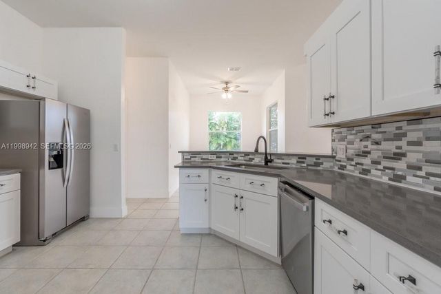 2519 9th Street W, Lehigh Acres, FL 33971