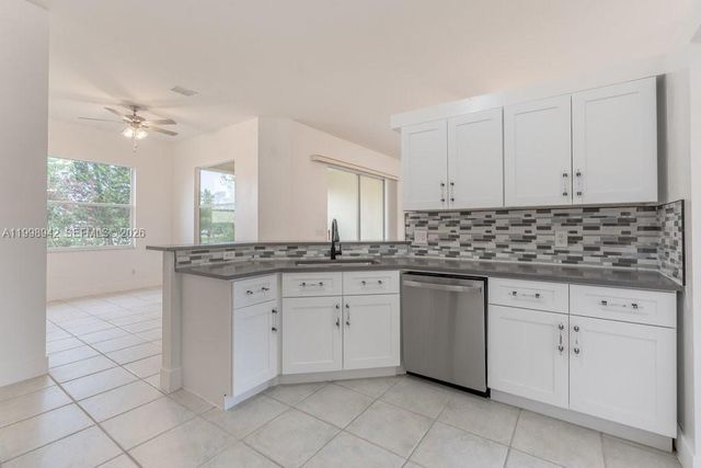2519 9th Street W, Lehigh Acres, FL 33971