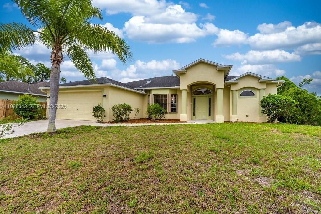 2519 9th Street W, Lehigh Acres, FL 33971
